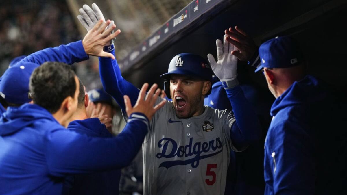 Dodgers venció a Yankees en el tercer juego y quedó a un triunfo de ganar la Serie Mundial