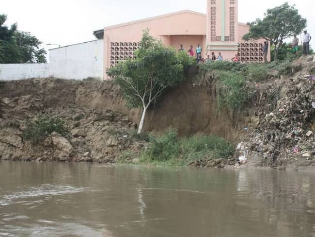 Bajo nivel del Magdalena amenaza con deslizamientos en Magangué