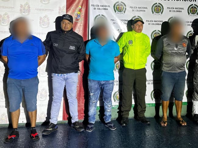 Ejército y Policía capturan a seis integrantes de las disidencias de alias ‘Iván Mordisco’