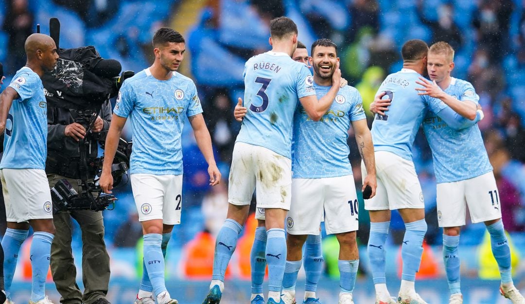 Doblete del ‘Kun’ Aguero en su despedida de la Premier League