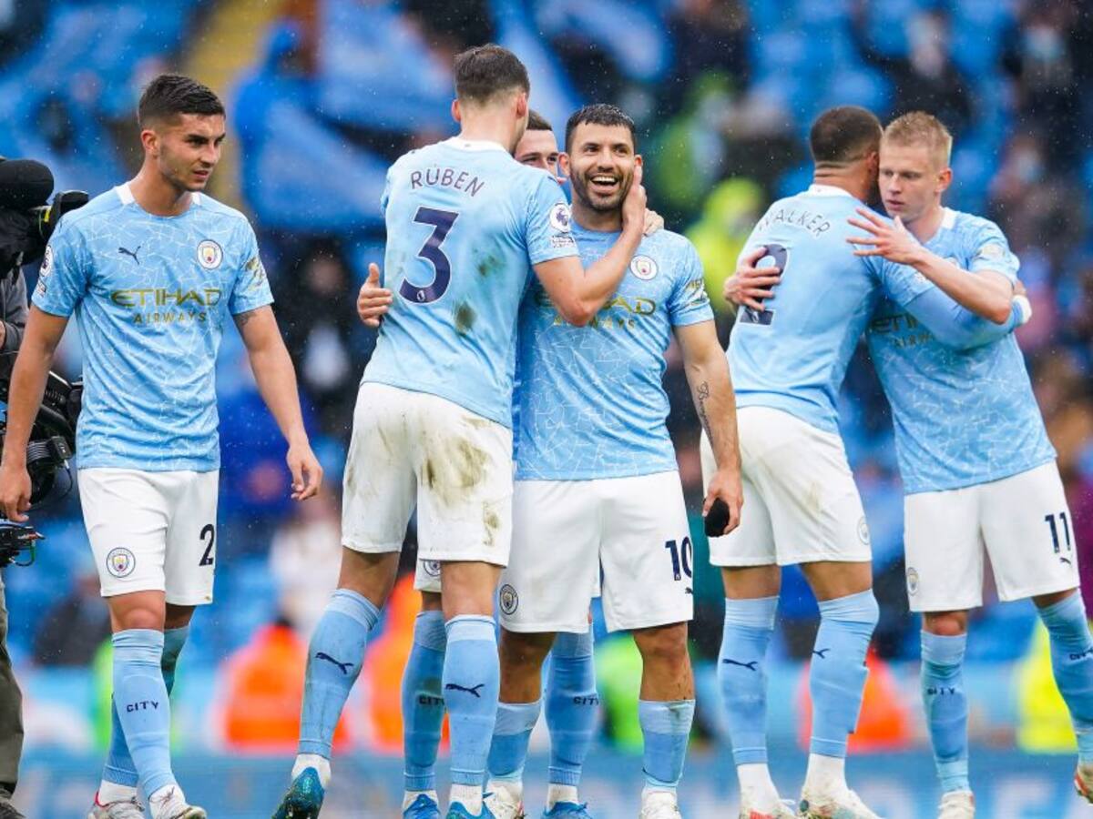Doblete del ‘Kun’ Aguero en su despedida de la Premier League