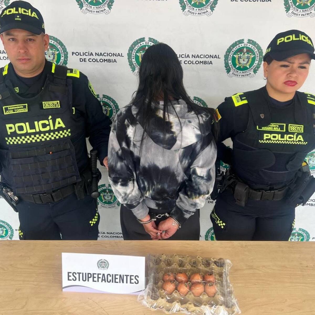 Capturan a mujer que pretendía entrar marihuana oculta en huevos a una estación de Policía en Bogotá