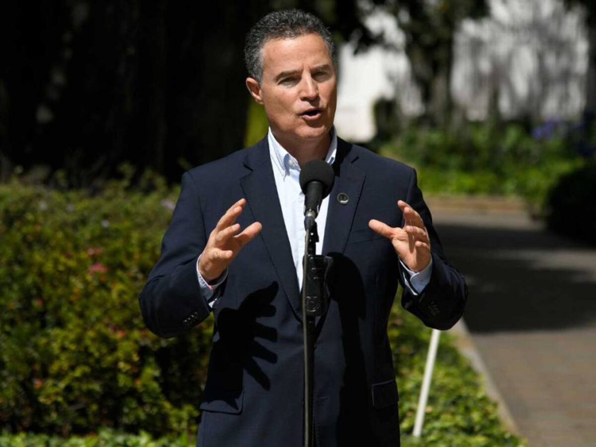 El gabinete de Aníbal Gaviria manifestó respaldo a su trabajo político