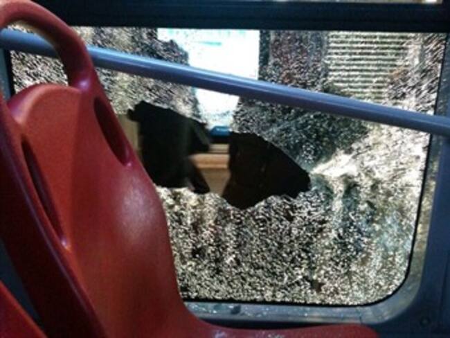 Un herido dejó ataque con piedra a bus de Transmilenio
