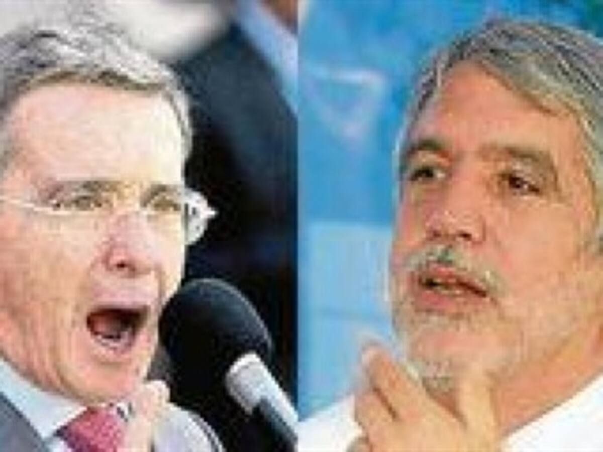 Uribe y Peñalosa pactan alianza para alcanzar la alcaldía de Bogotá