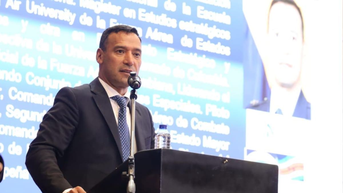 “Cada alianza internacional es inversión en seguridad para Colombia”: MinDefensa por viaje a Londres