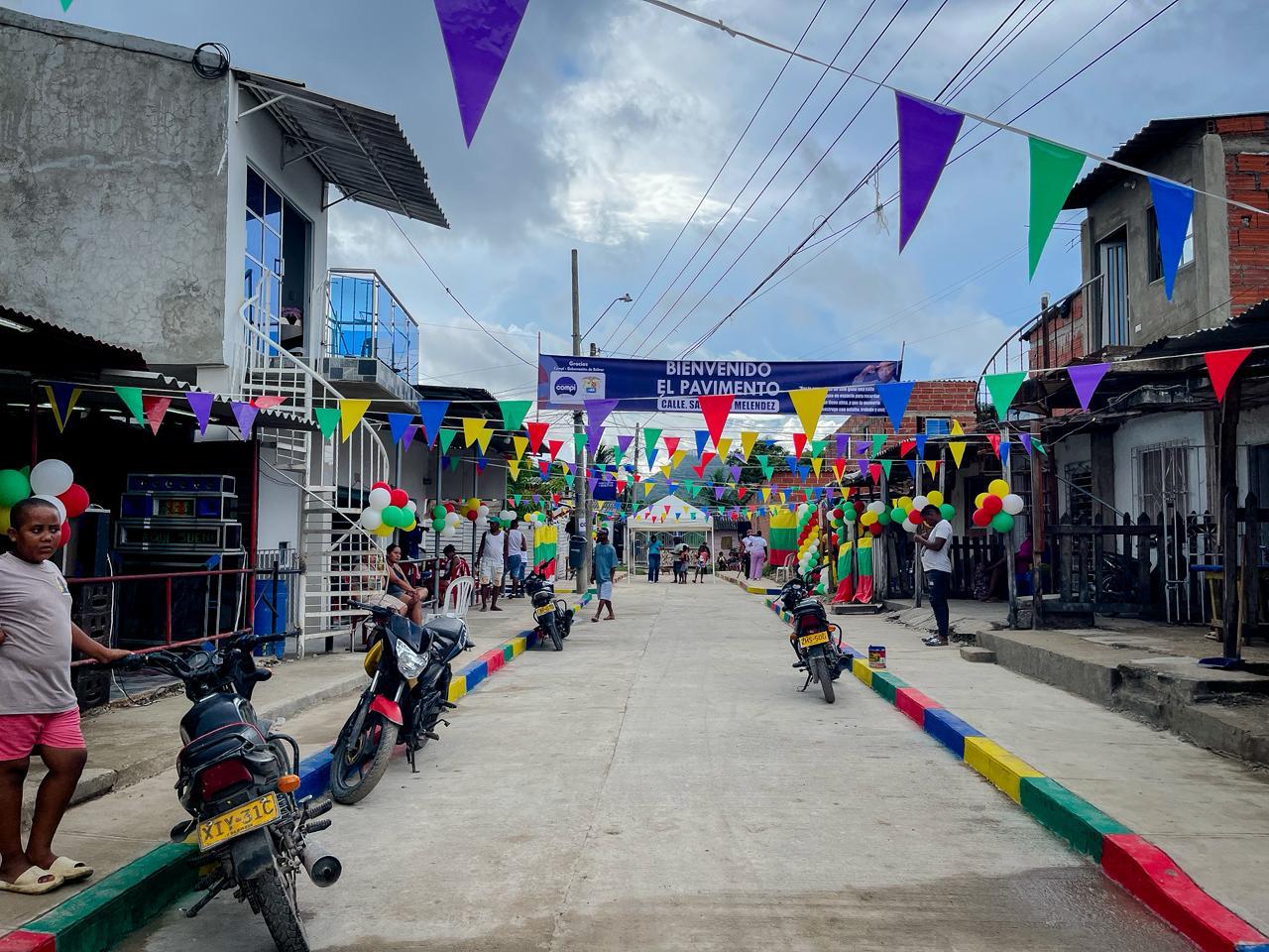 La Candelaria celebra la pavimentación de la calle Sargento Meléndez