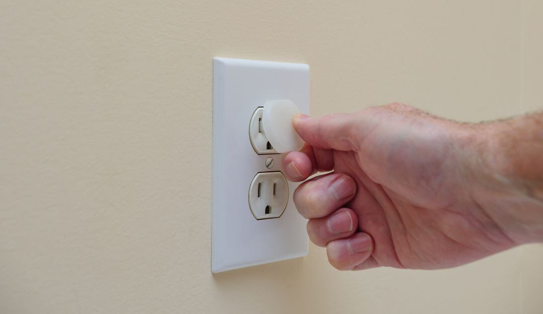 Las redes eléctricas solo deben ser manipuladas por el personal idóneo de la empresa