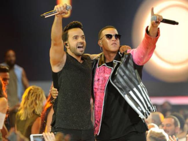 Luis Fonsi y Daddy Yankee artistas del año 2017 de People en español.