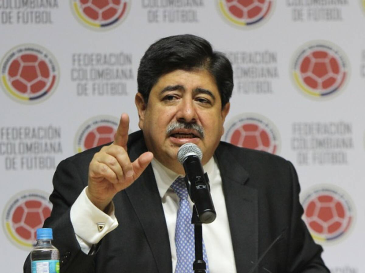 Comité de Ética de la FIFA pide suspender de por vida a Luis Bedoya