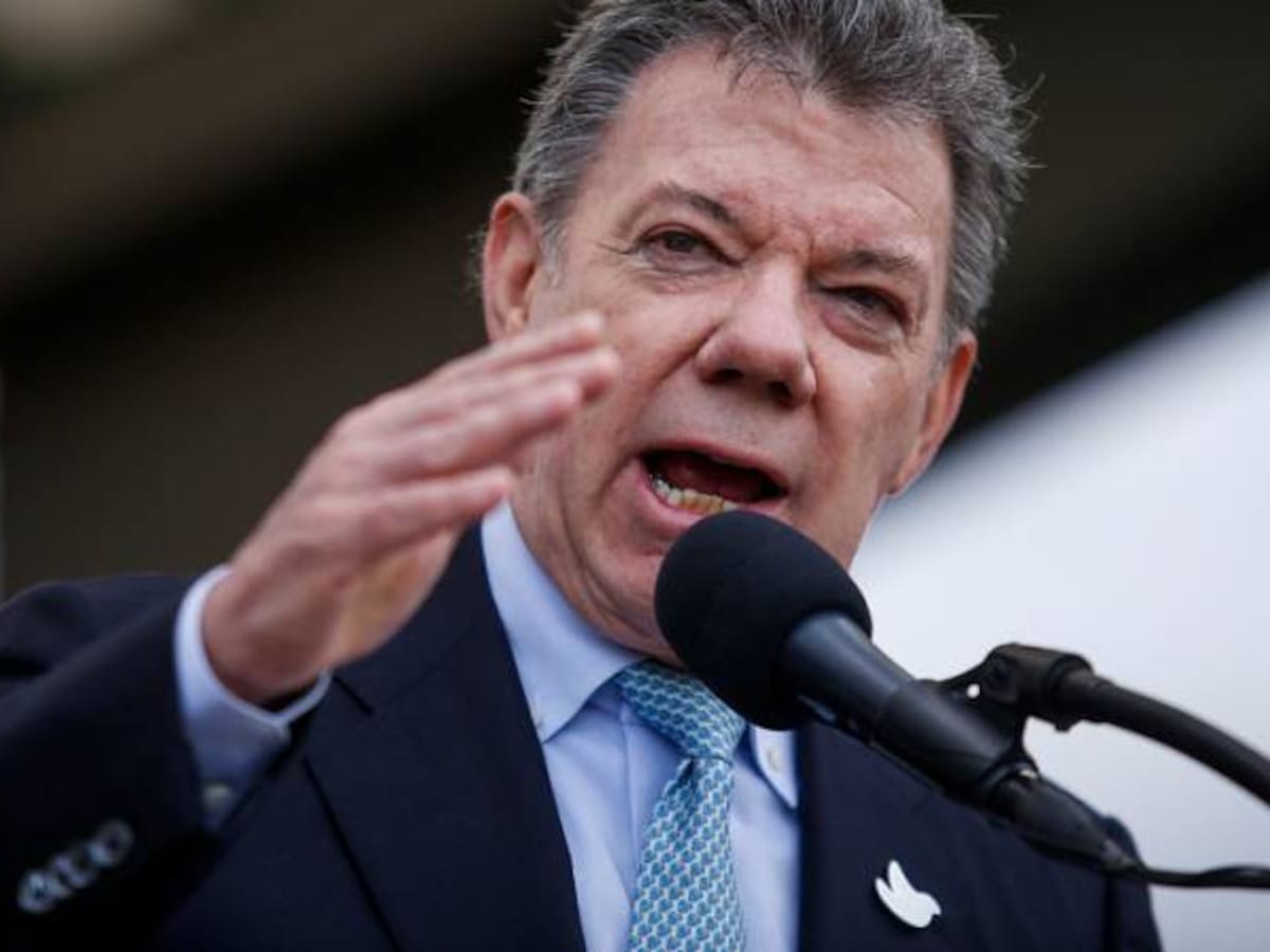 "Las Farc cometieron el gravísimo error de mantener el nombre": Santos