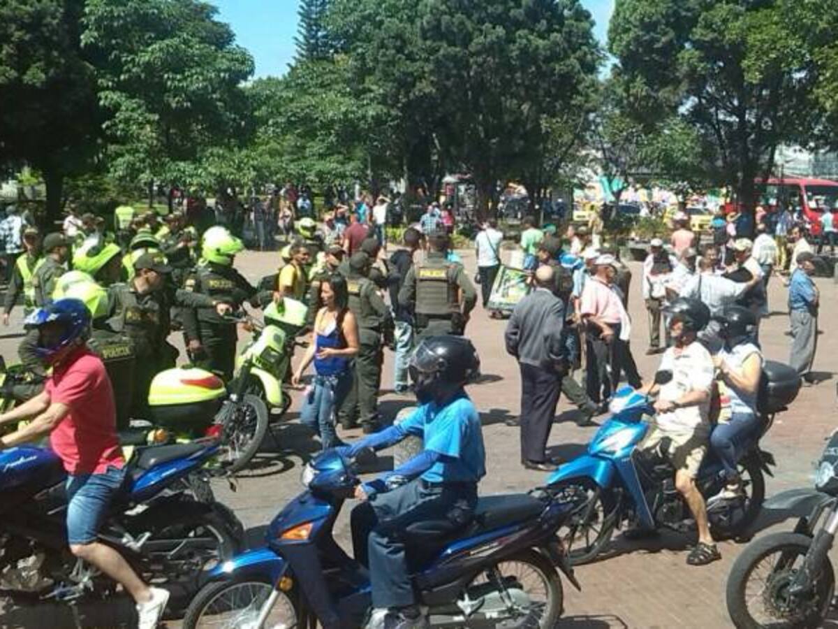 En gresca terminó operativo de espacio público en el centro de Armenia