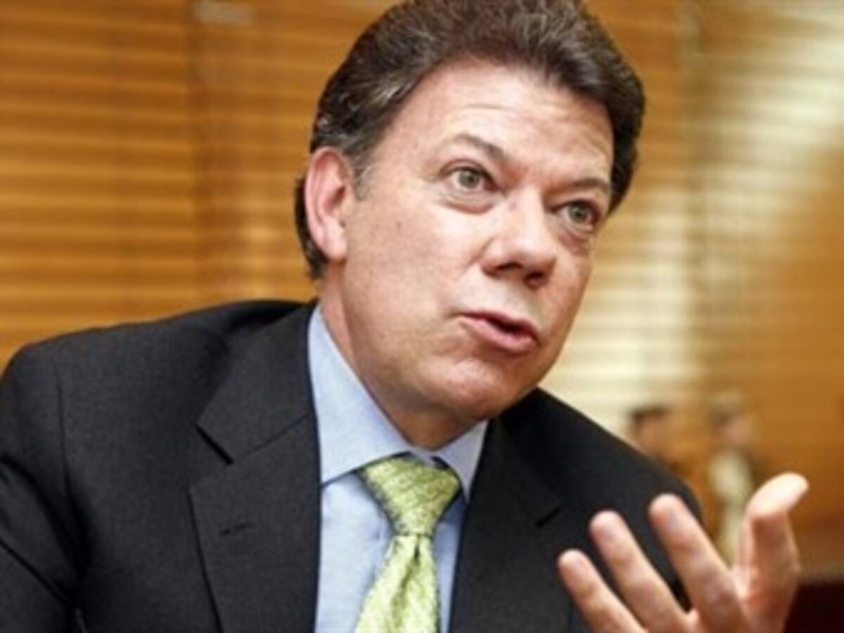 Santos: con la restitución de tierras le estamos quitando las banderas a las Farc