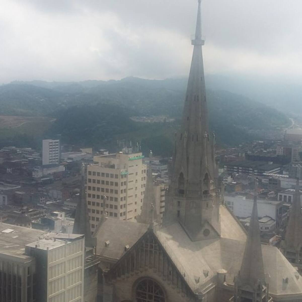 Continúa el Pico y Cédula en Manizales