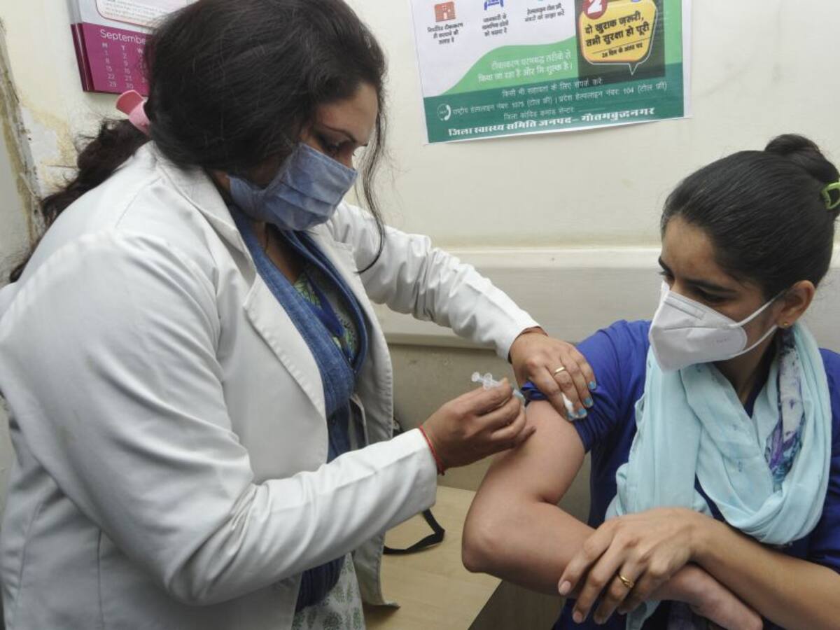 OMS pide retrasar entrega de segunda dosis Pfizer para vacunar más personas