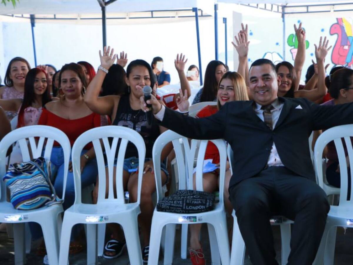 Caracol Radio lleva esperanza a las internas en Barranquilla
