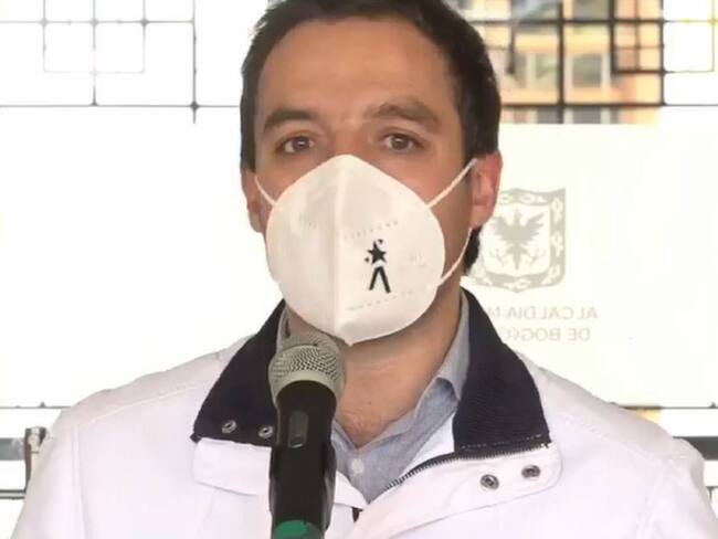 Bogotá no tendrá aún restricciones por posible llegada de ómicron 