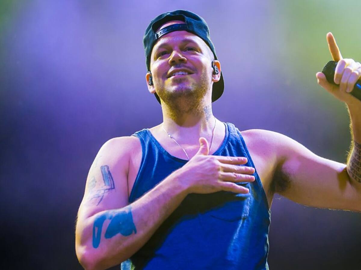 "Despierto valiente y me acuesto con miedo": Residente sobre la cuarentena