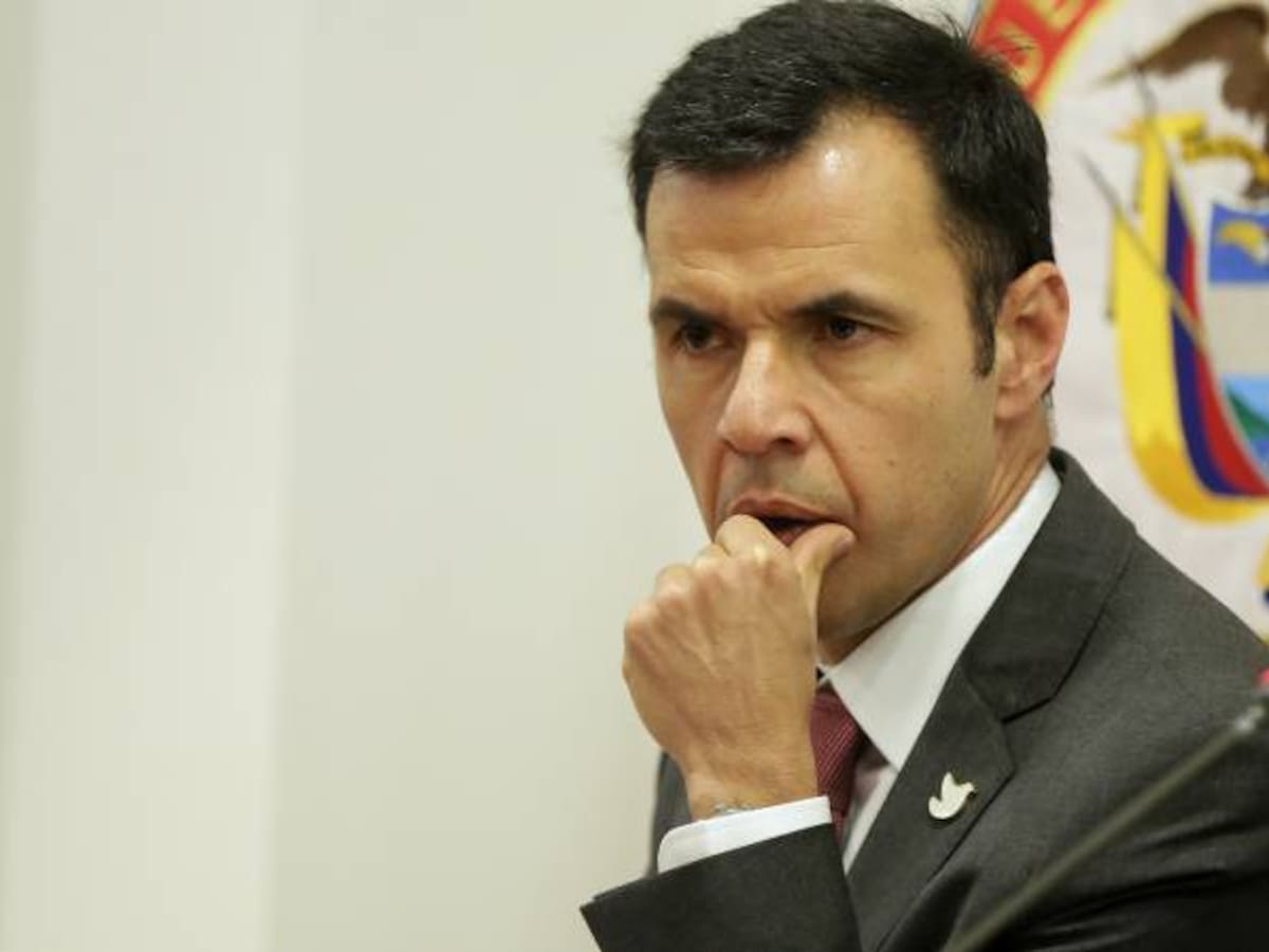 Gobierno pedirá medidas cautelares para inscribir víctimas en listas al Congreso