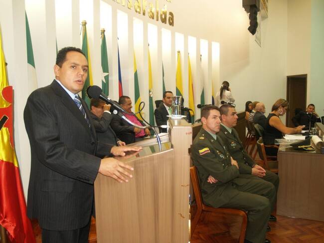 Sesión de la Asamblea de Risaralda, en la imagen el diputado Julio Londoño