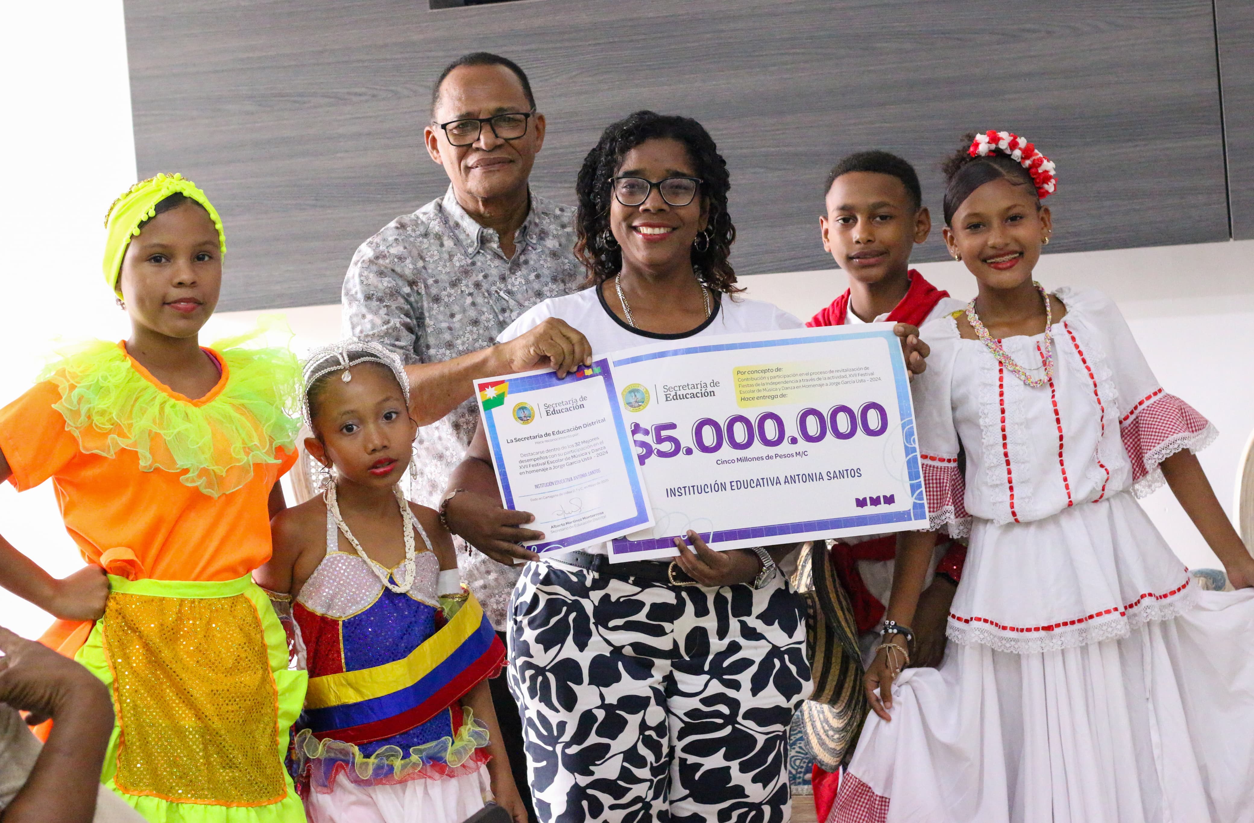 $160 millones para grupos de danza destacados en el Festival Escolar Jorge García Usta 2024