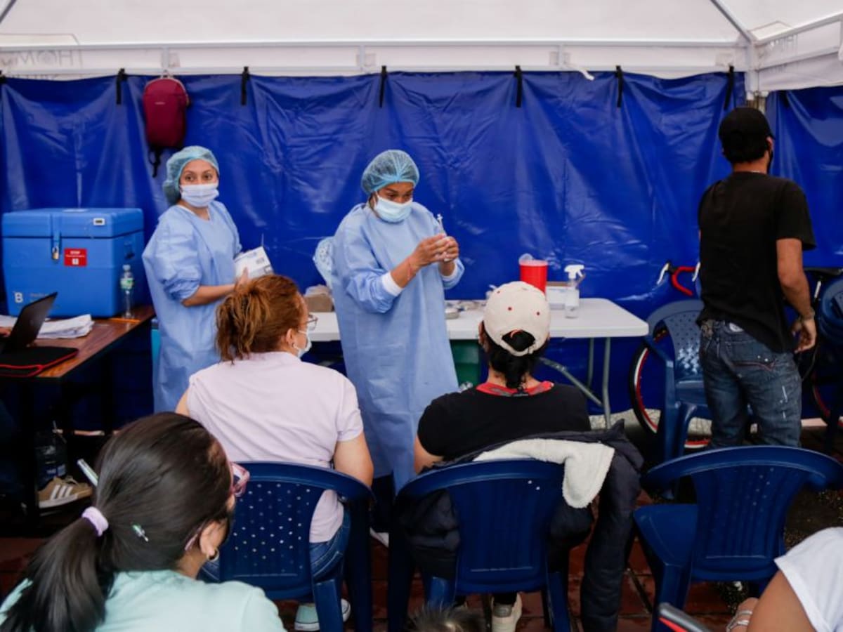 MinSalud confirmó 307 casos de coronavirus y 10 fallecidos este lunes