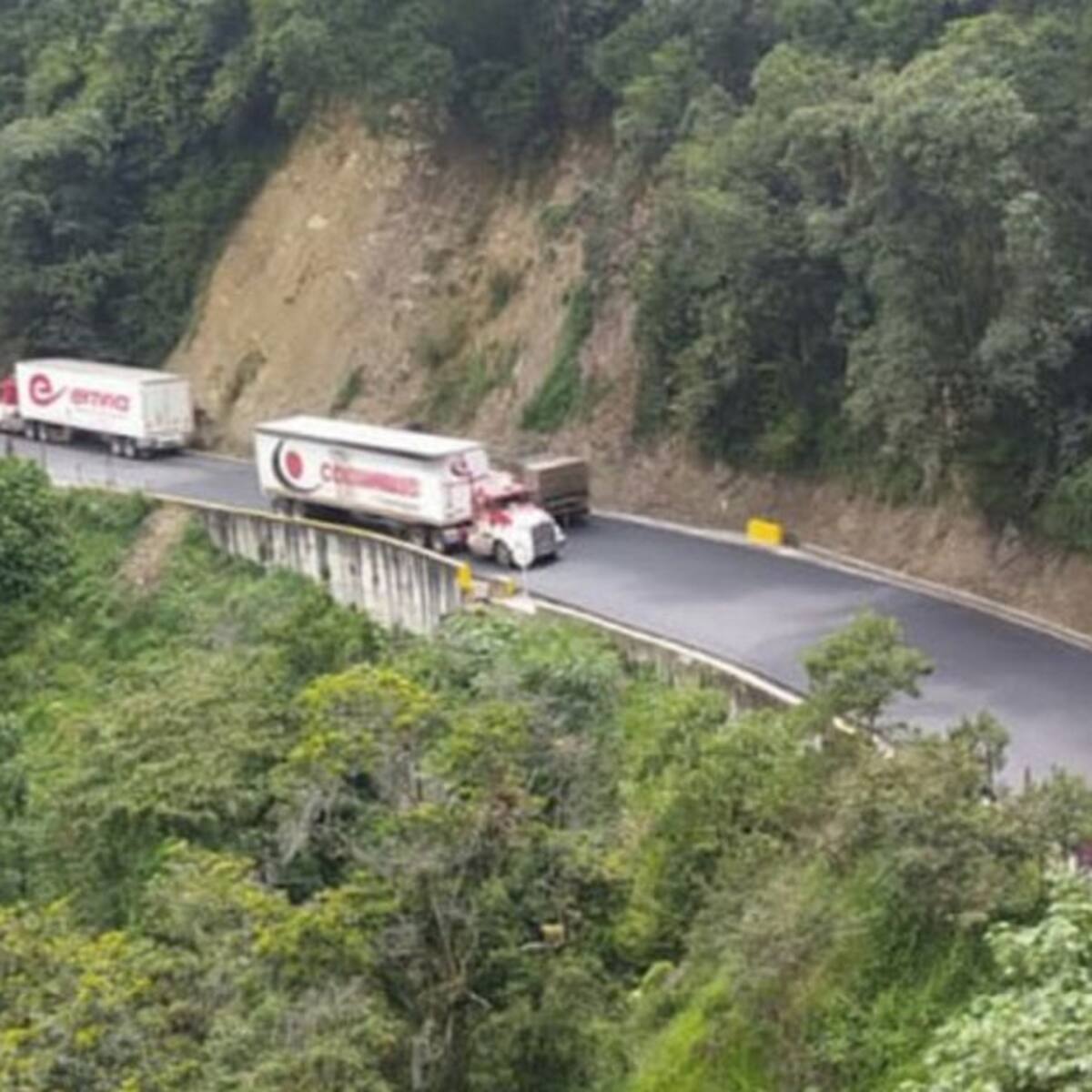 26 horas de cierre en La Línea por pruebas de carga en puente de Cajamarca