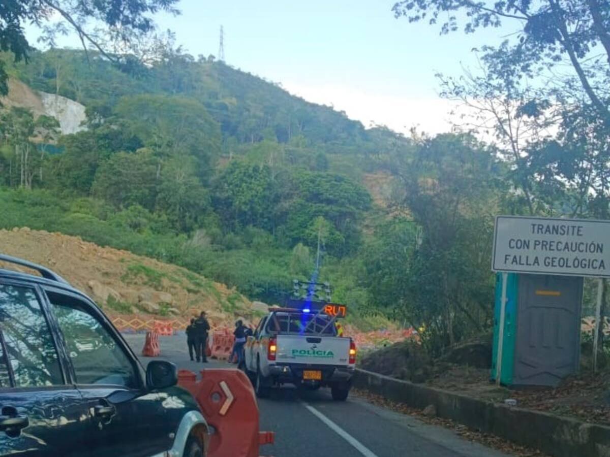 Está cerrada la vía Bucaramanga - Barrancabermeja ¿por qué?