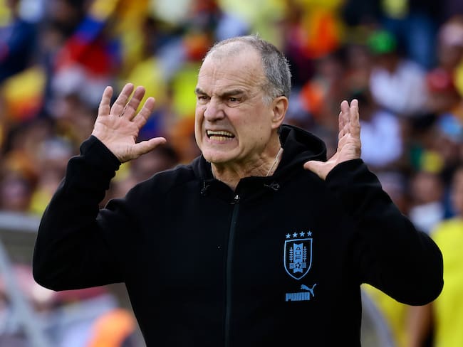 Marcelo Bielsa, entrenador de Uruguay. (Photo by Franklin Jacome/Getty Images)