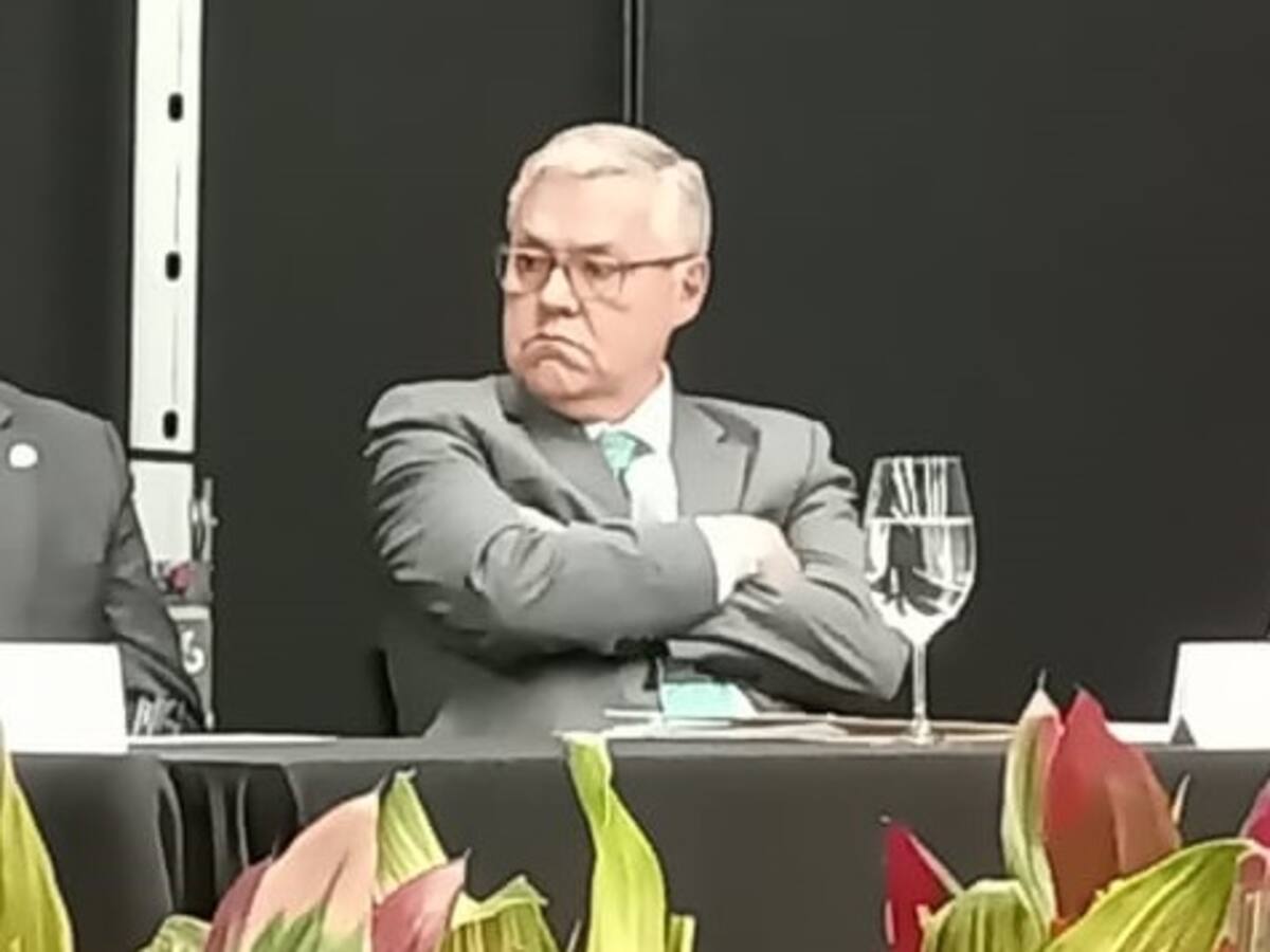 Gobierno radicará un proyecto de ley para que la Uspec amplíe el servicio de alimentación