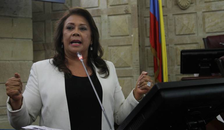 Gloria Stella Díaz.