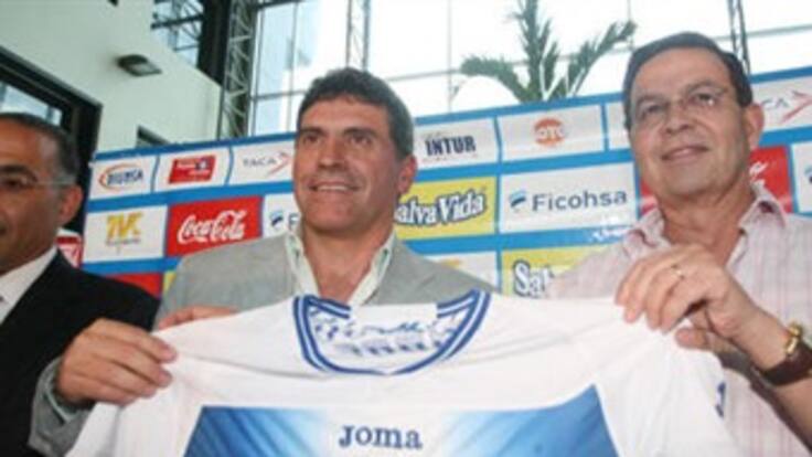 Honduras presenta a Luis Fernando Suárez como nuevo seleccionador nacional