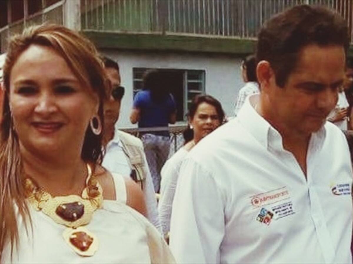 ¿Cómo se atornilló al poder la ex gobernadora del Quindío?