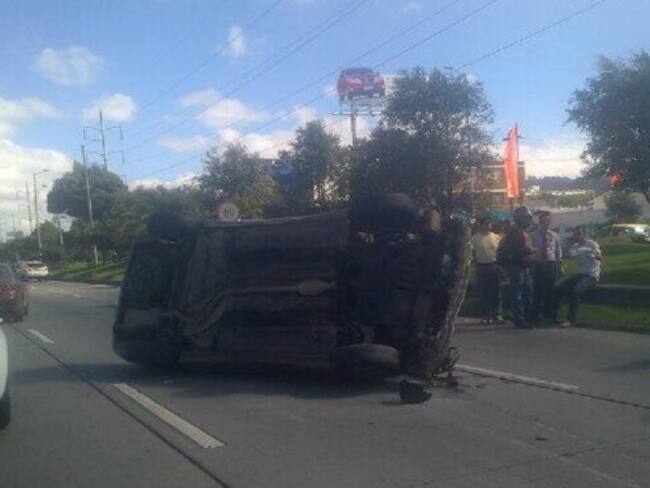 Accidente de tránsito en Cundinamarca deja dos personas muertas
