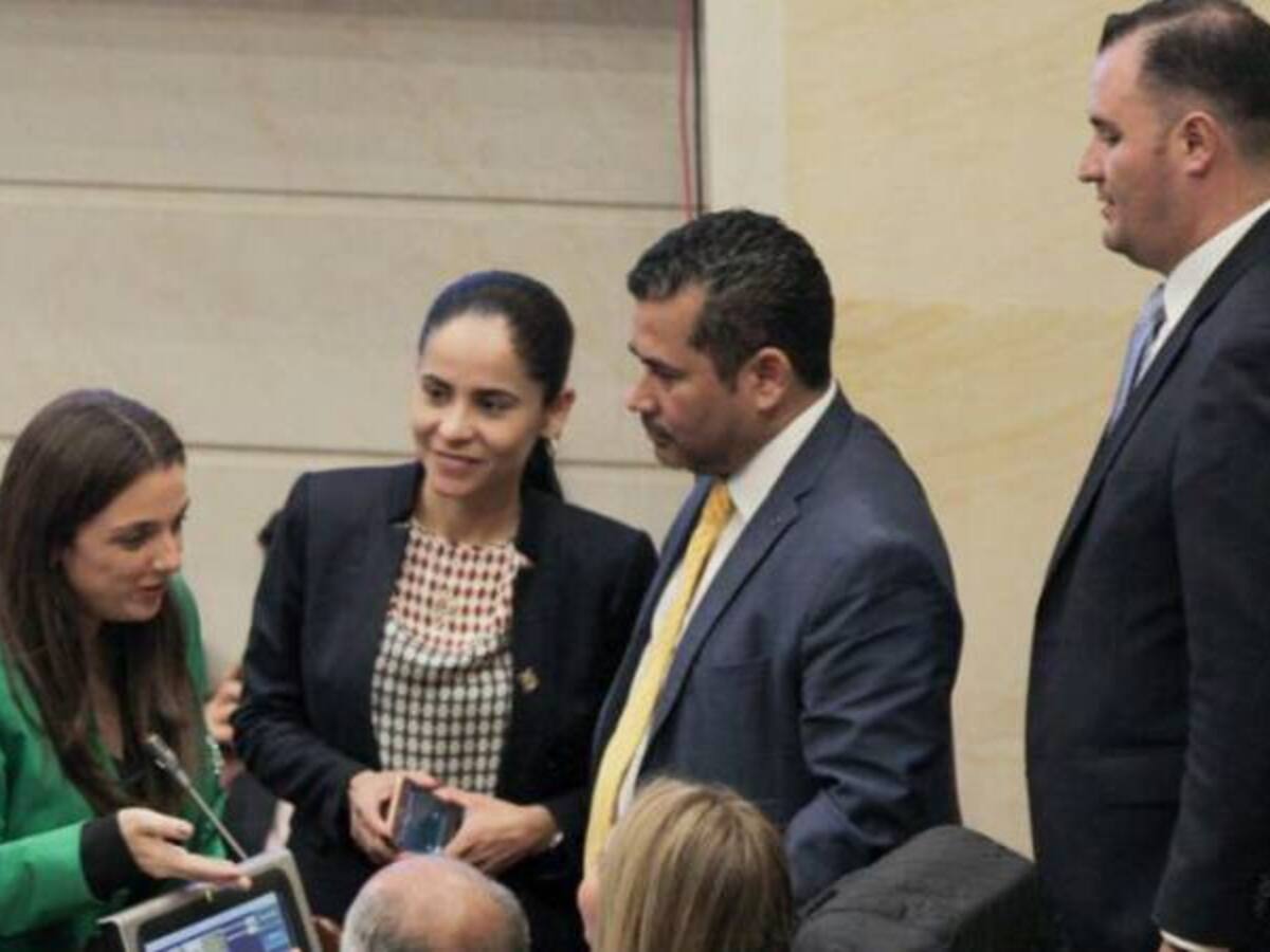 Aprueban proyecto para agilizar adopciones de niños en el país