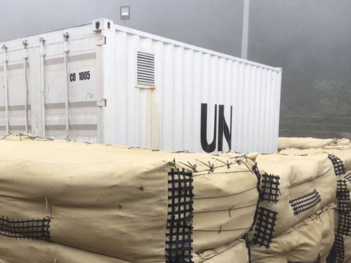Así avanza la extracción de los contenedores con las armas de las Farc