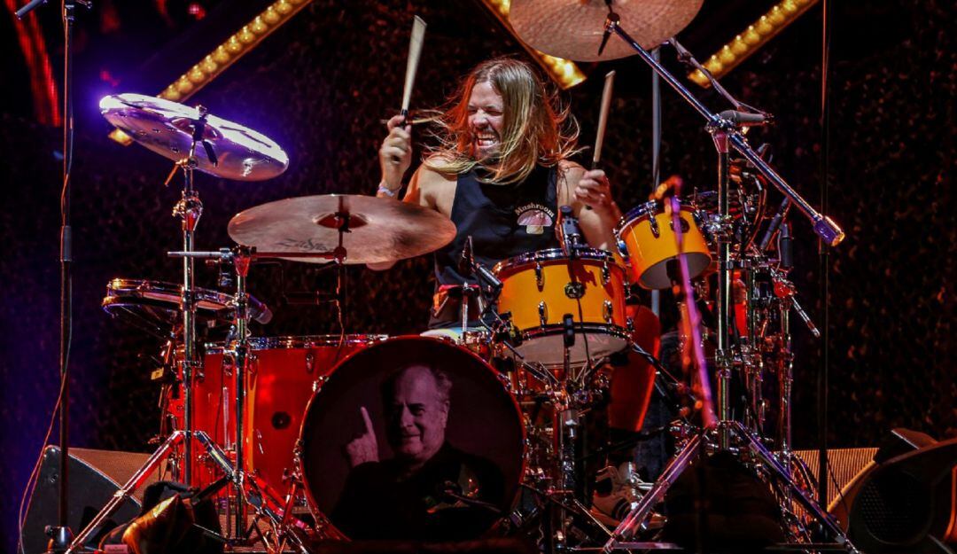 ¿Qué se sabe del fallecimiento del baterista Taylor Hawkins?