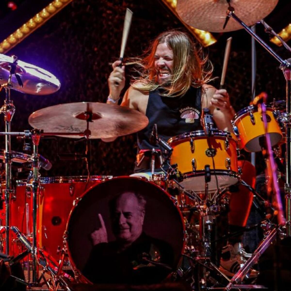 ¿Qué se sabe del fallecimiento del baterista Taylor Hawkins?