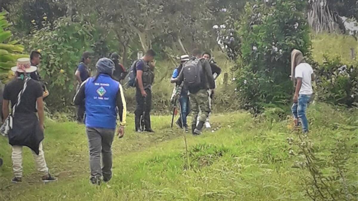 Denuncian que un grupo armado atacó a la Guardia Indígena en Caldono
