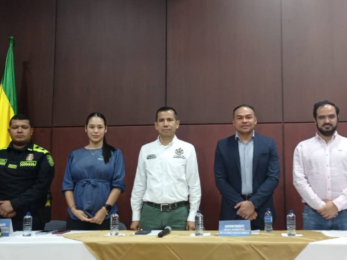 En 22 conjuntos residenciales de Bucaramanga contratan vigilancia ilegal