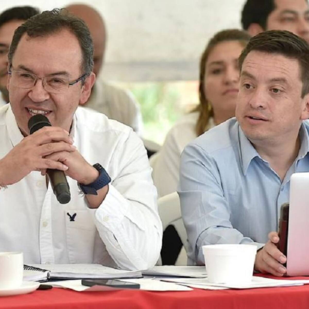 “No es irnos a la calle, no es presionar a nadie”: Mininterior