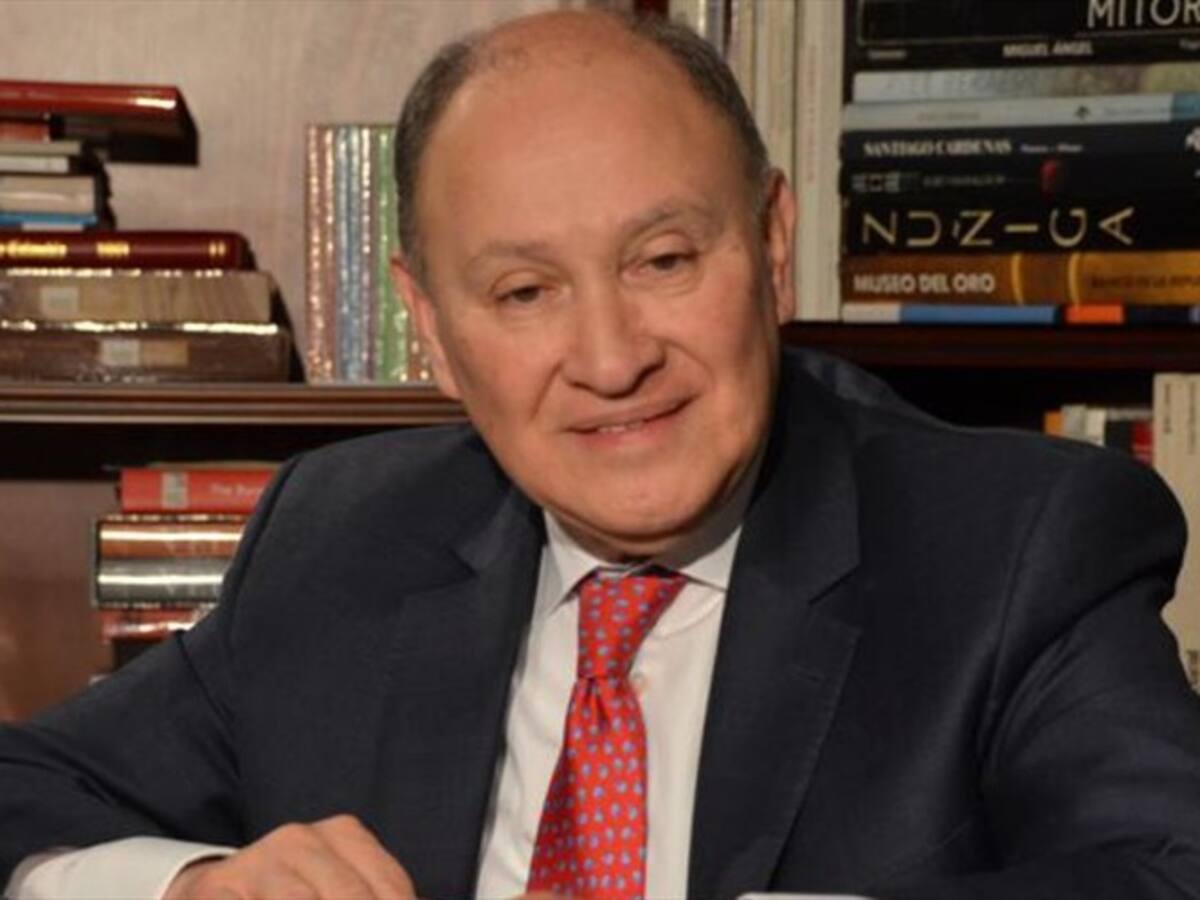 Cámaras de fotomultas no desaparecen: presidente de la Corte Constitucional