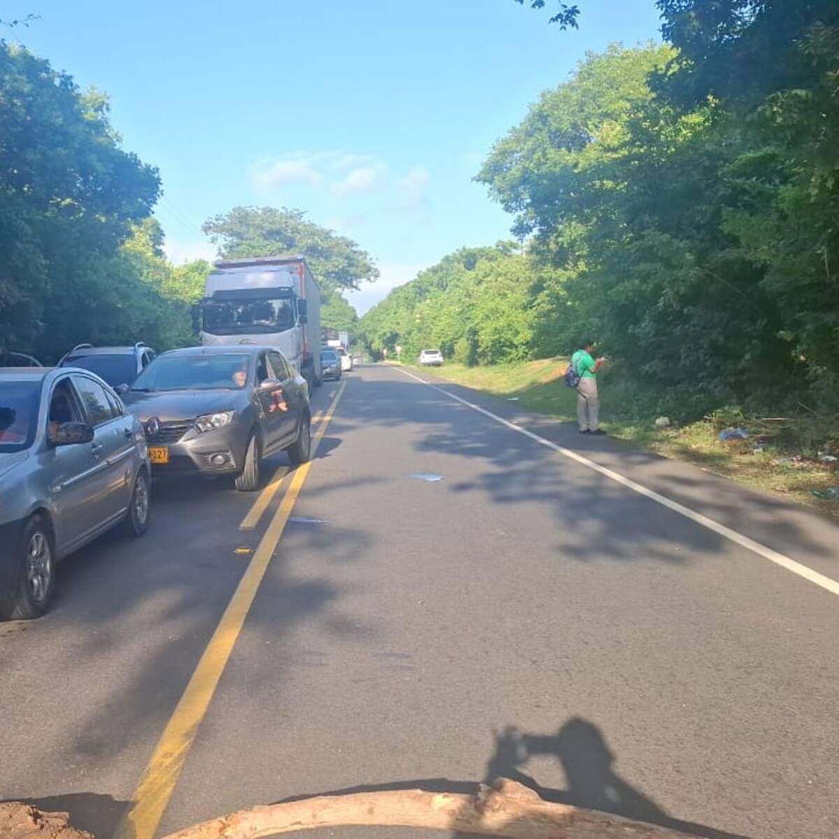 Campesinos de Dibulla bloquean Troncal del Caribe por incumplimientos de Agencia Nacional de Tierras