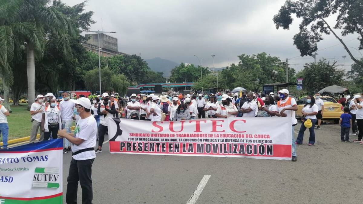 Se cumplió con masiva asistencia marcha en Cali el 26 de agosto