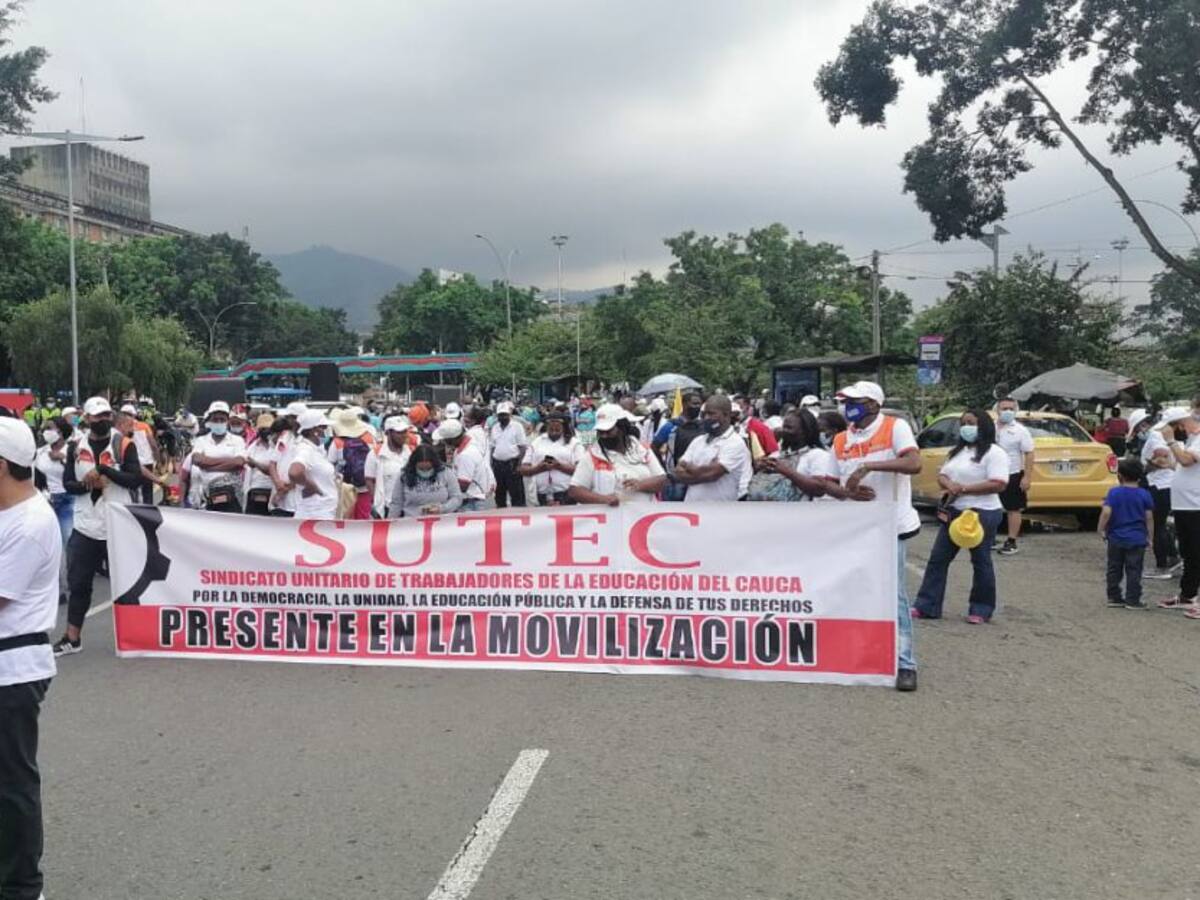 Se cumplió con masiva asistencia marcha en Cali el 26 de agosto