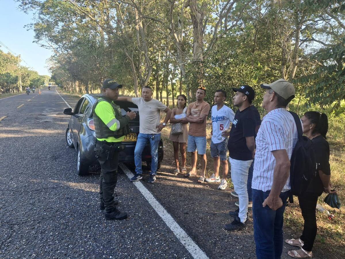 Policía de Bolívar refuerza la prevención vial en la ruta El Bongo – Magangué durante la Navidad