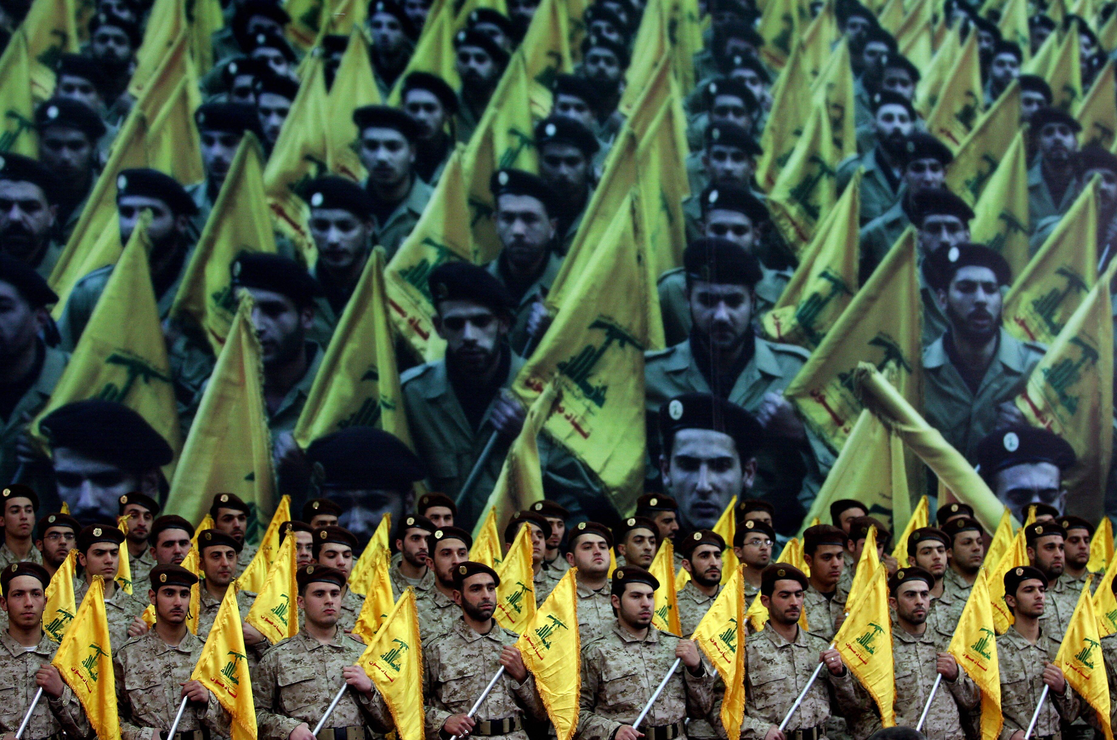 Militantes de Hezbolá. 
( Foto:   JOSEPH BARRAK/AFP via Getty Images)