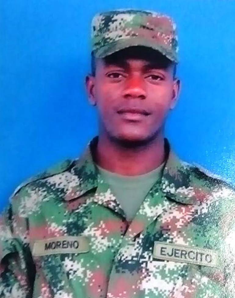 El soldado regular fue asesinado con tiros de fusil por uno de sus compañeros.