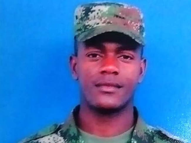 El soldado regular fue asesinado con tiros de fusil por uno de sus compañeros.