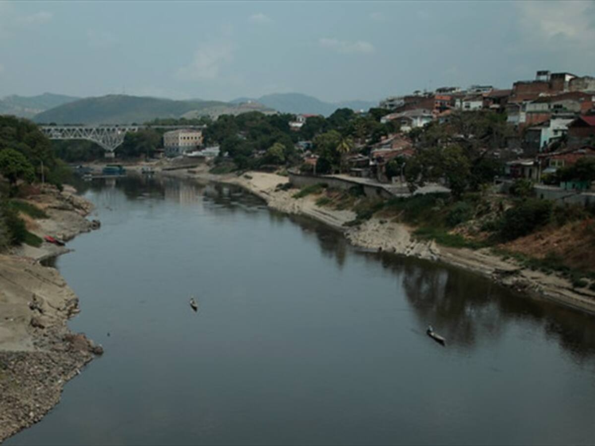 Río Magdalena se financiaría con recursos públicos